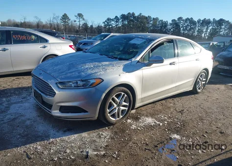 2014 Ford Fusion Se z USA, uszkodzony, nr VIN 1FA6P0HD7E5372383